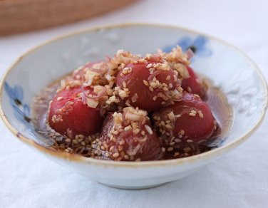 だしがジュワッと溢れる!さっぱり香味トマト