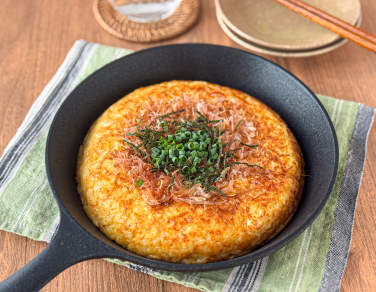 全部まぜて焼くだけ!ふわとろ山芋鉄板